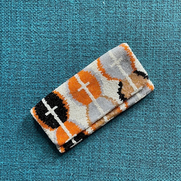 Beaded Envelope Clutch - Picture 5 of 8